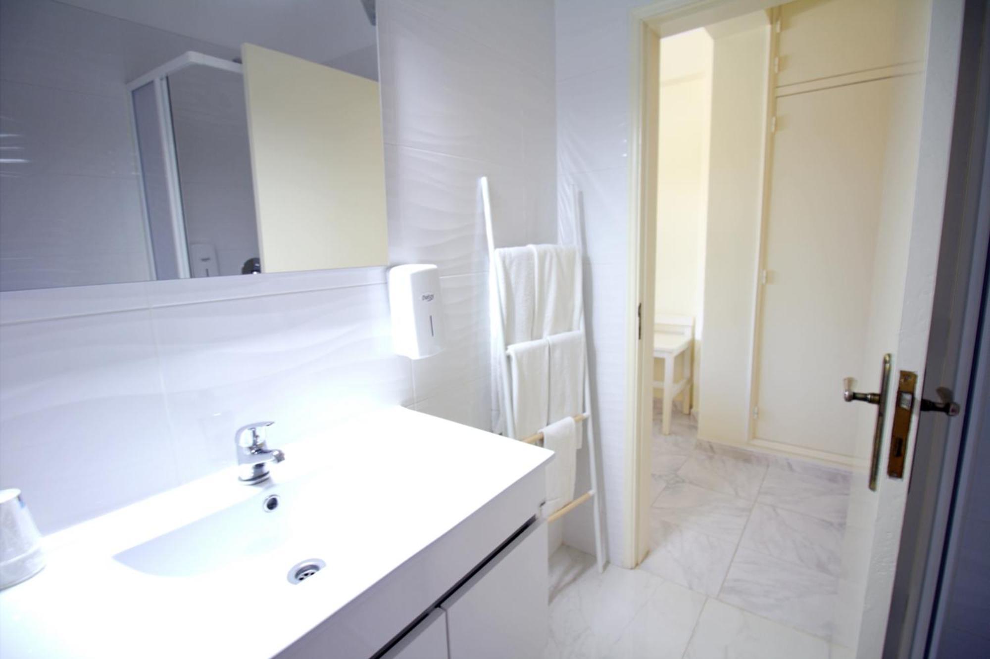 Wot Algarve Hotel Almancil Bagian luar foto